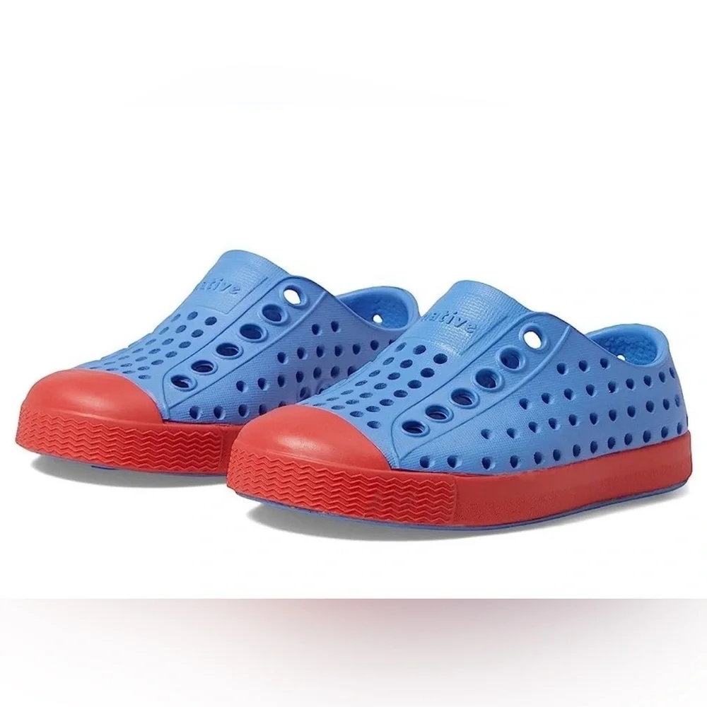 NATIVE Kids Blue and Red Shoes SIZE J6